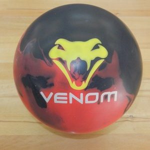 motiv lethal venom bowling ball